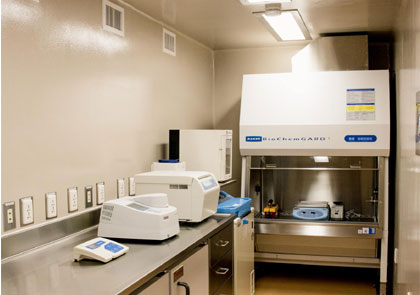 ReadyPOD Self-Sustained Mobile Laboratory System