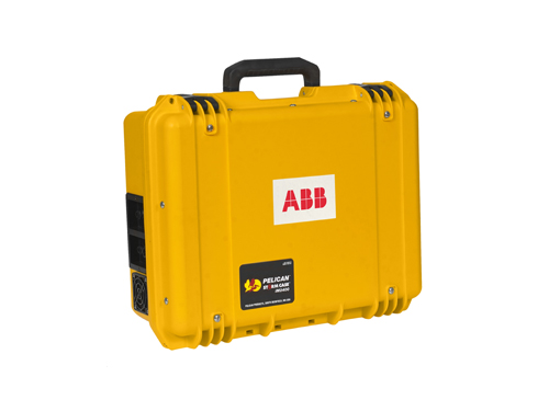 Ultraportable gas analyzers